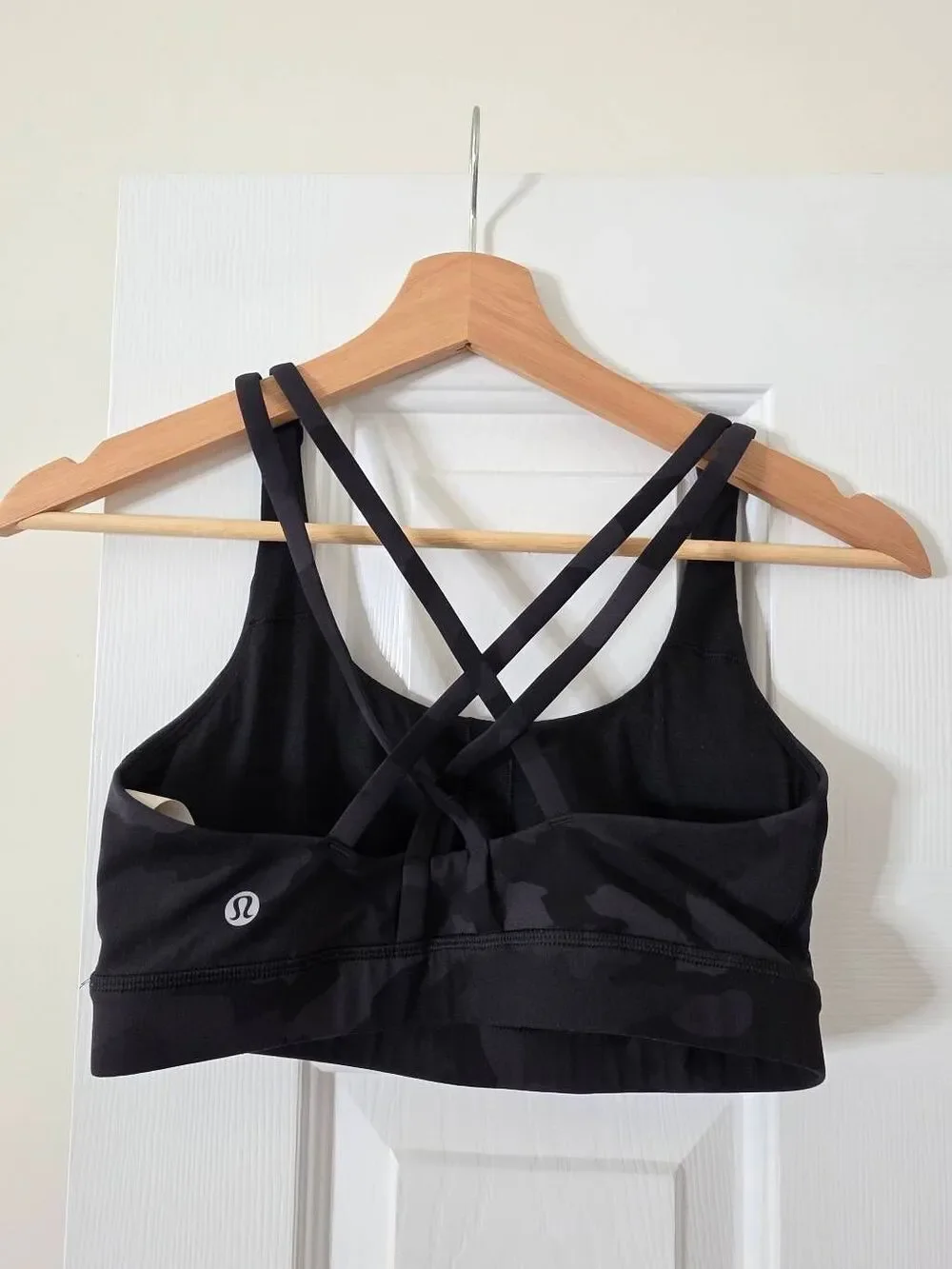 Lululemon Energy Bra Black Camo Atlanta Hawks Logo Size 6